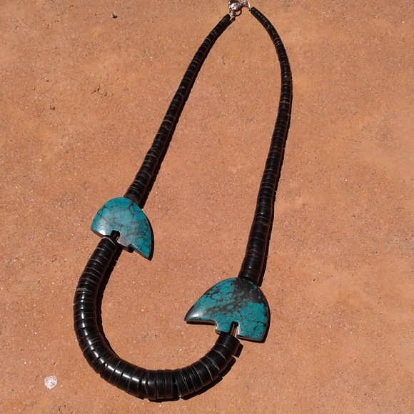 Sterling Silver graduated vintage heishe fetish Bear necklace - Picture 5 of 16